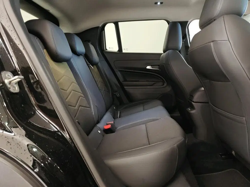 Jeep Avenger BLACK EDITION 54 kWh (97% SOH) I 3-FASE LA uit 2023, foto 6