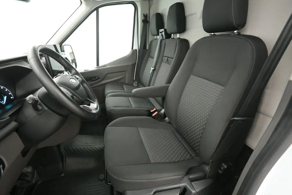 Ford Transit Elektrisch 68 kWh L3H3 uit 2024, foto 11