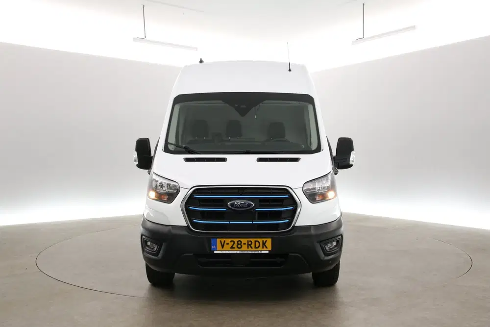 Ford Transit Elektrisch 68 kWh L3H3 uit 2024, foto 9