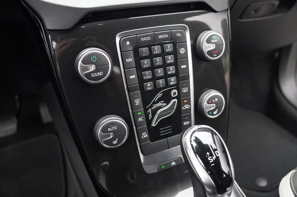 Volvo V40 1.5 T3 R-Design (bj 2019 uit 2019, foto 14