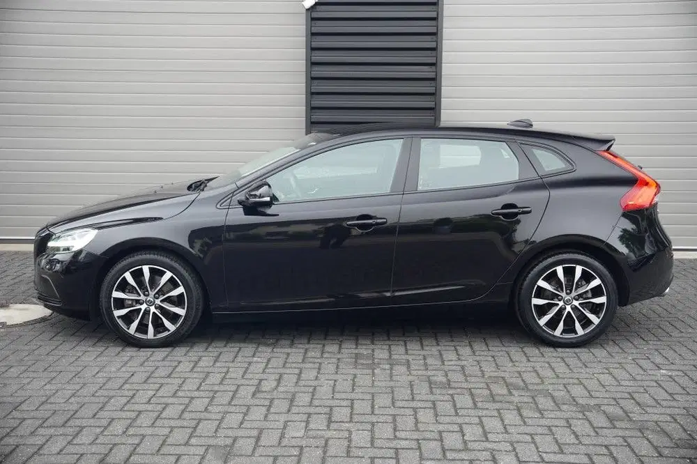 Volvo V40 1.5 T3 R-Design (bj 2019 uit 2019, foto 2