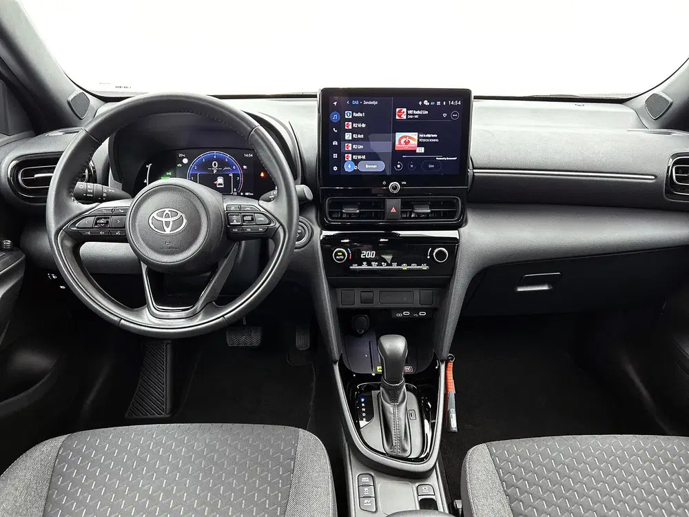 Toyota Yaris Cross 1.5 Hybrid 115 First Edition uit 2025, foto 4