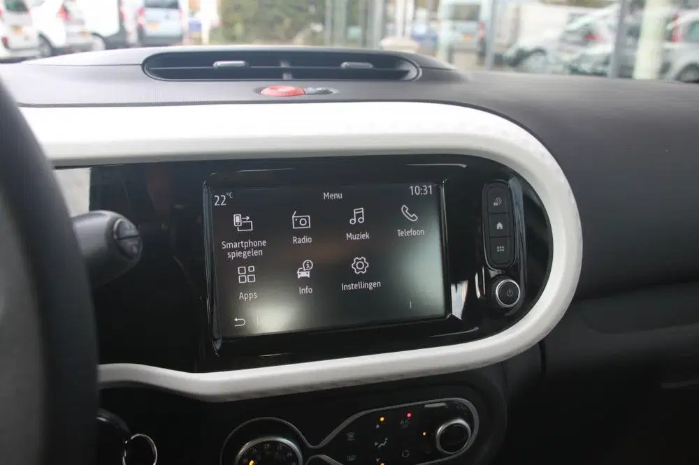 Renault Twingo 82PK-COLLECTION-32DKM-AIRCO-CRUISE-TOUCHSC uit 2022, foto 8