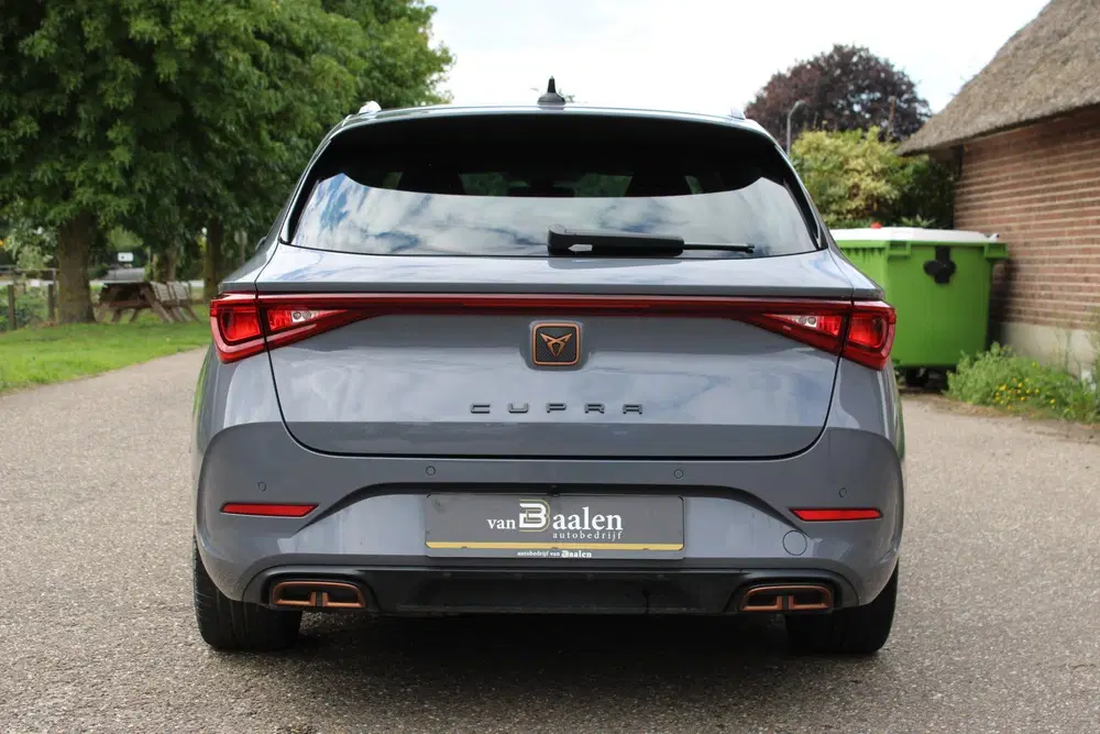 Cupra Leon 1.4 e-Hybrid PHEV Business SOh 91 uit 2023, foto 4