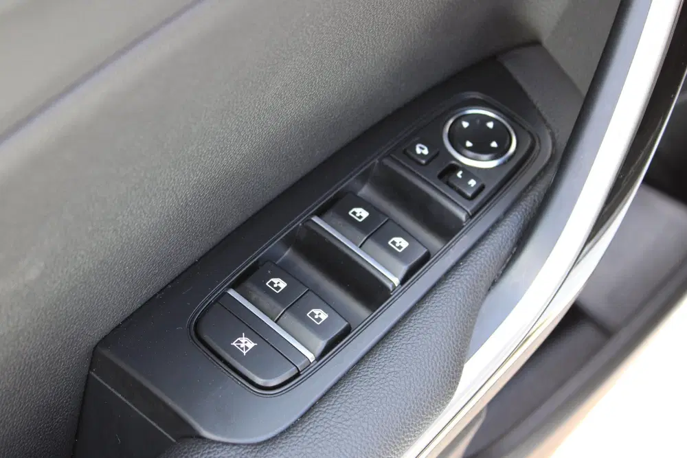 Kia Ceed 1.6 GDI PHEV PREMIUM NW TYPE PANO LEER uit 2023, foto 13