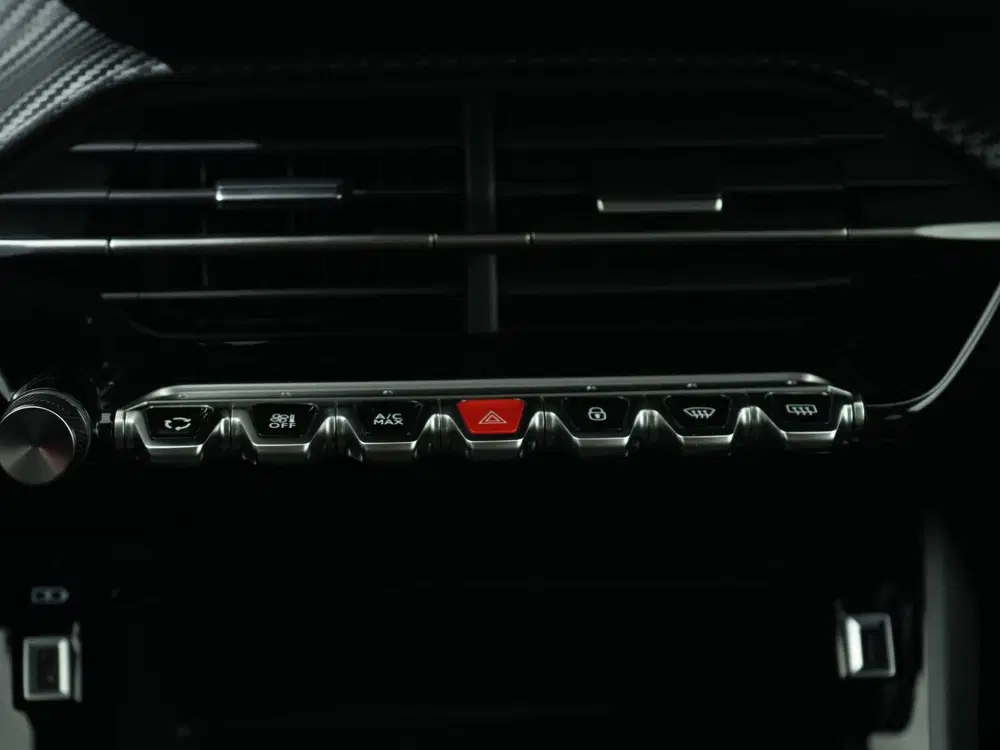 Peugeot 208 1.2 ACTIVE PACK uit 2023, foto 10