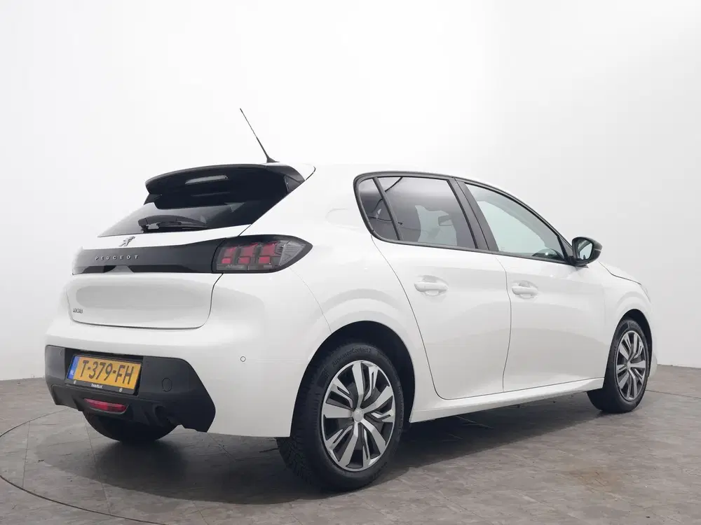 Peugeot 208 1.2 ACTIVE PACK uit 2023, foto 15