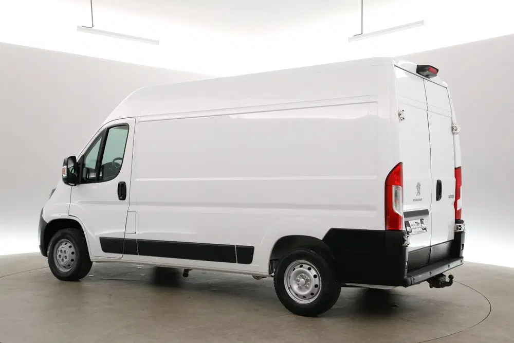 Peugeot Boxer 2.2 BlueHdi L2H2 140PK uit 2022, foto 4