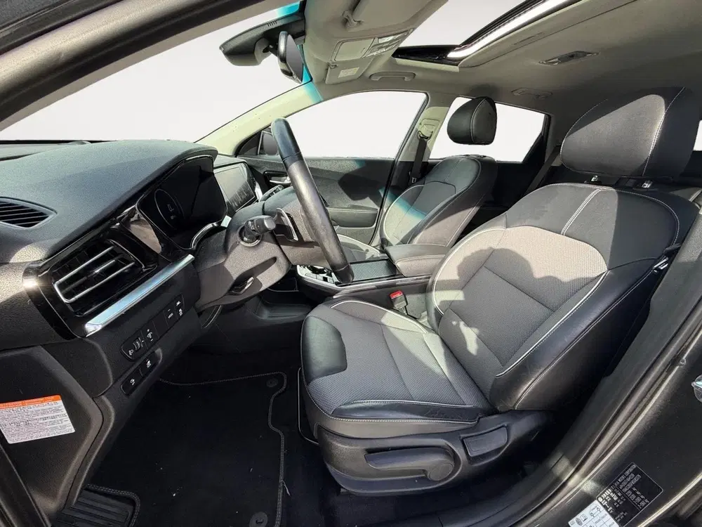Kia Niro DynamicPlusLine 64 kWh uit 2021, foto 13