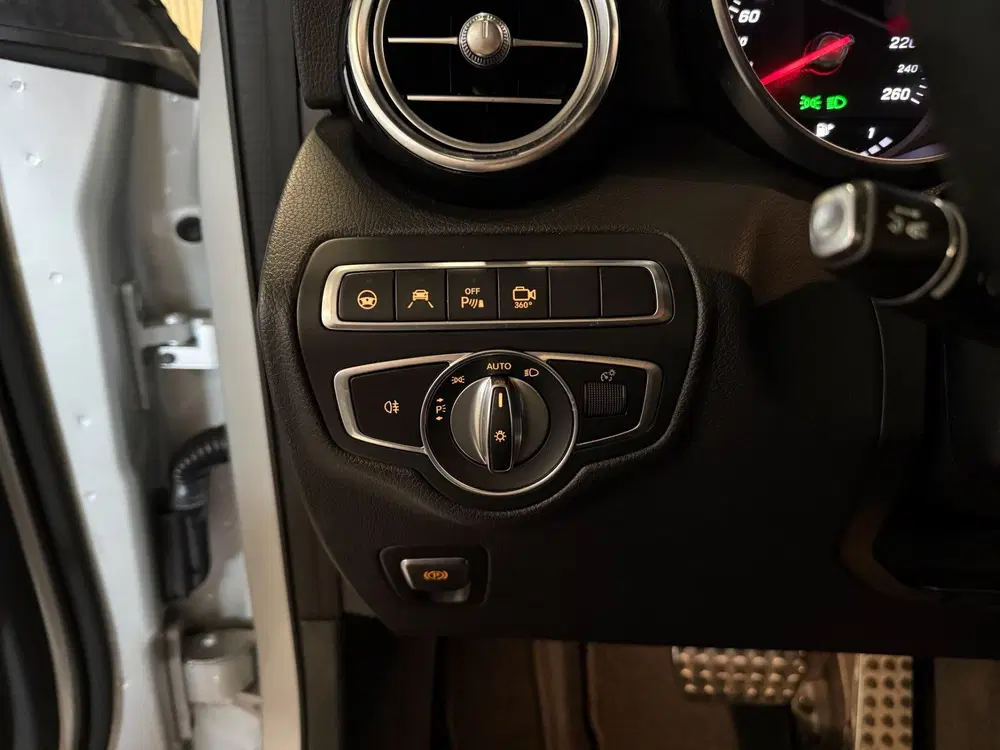 Mercedes-Benz GLC GLC 250 4-Matic AMG STYLING-PANORAMA-RIJ P uit 2019, foto 13