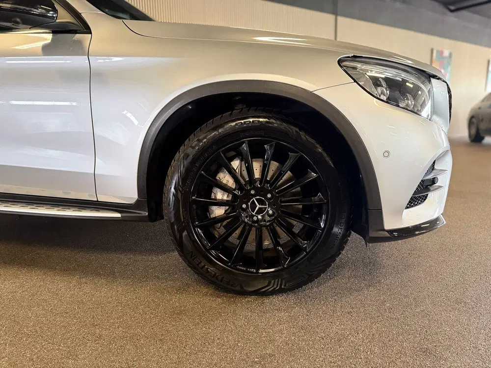 Mercedes-Benz GLC GLC 250 4-Matic AMG STYLING-PANORAMA-RIJ P uit 2019, foto 3