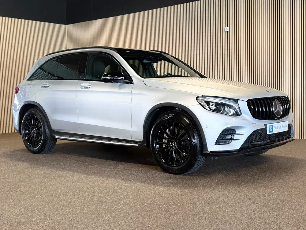 Mercedes-Benz GLC GLC 250 4-Matic AMG STYLING-PANORAMA-RIJ P uit 2019, foto 4