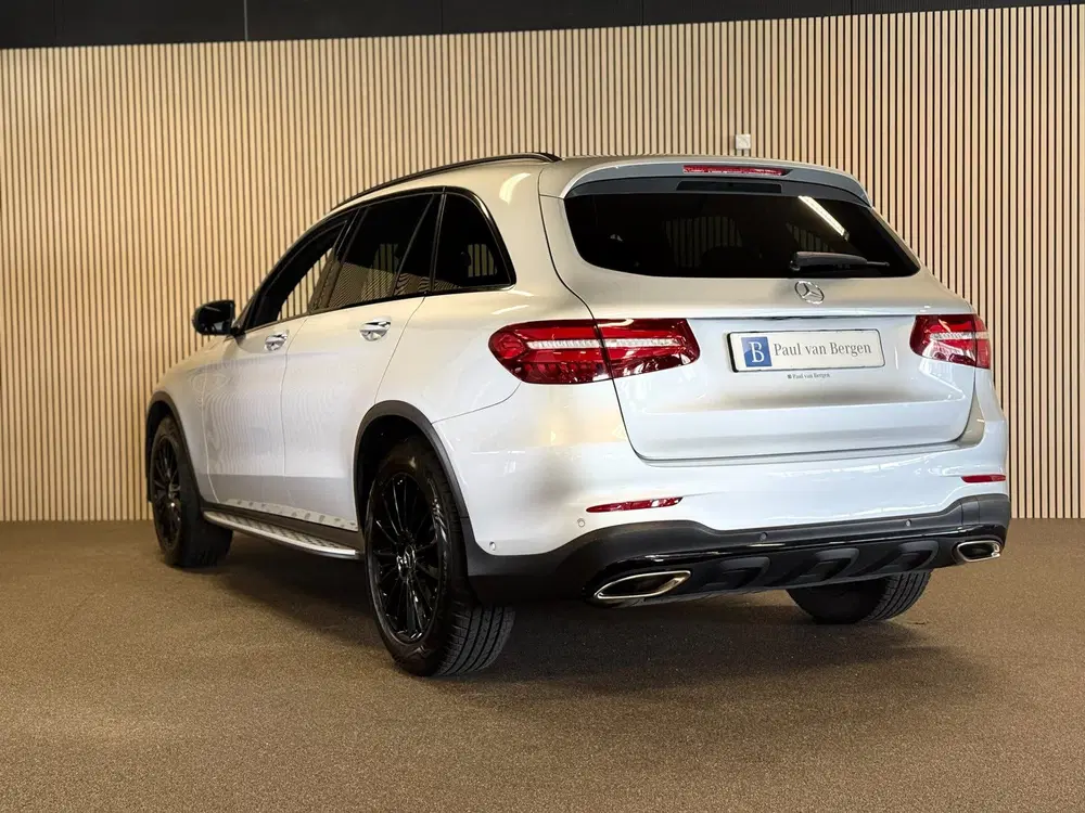 Mercedes-Benz GLC GLC 250 4-Matic AMG STYLING-PANORAMA-RIJ P uit 2019, foto 8