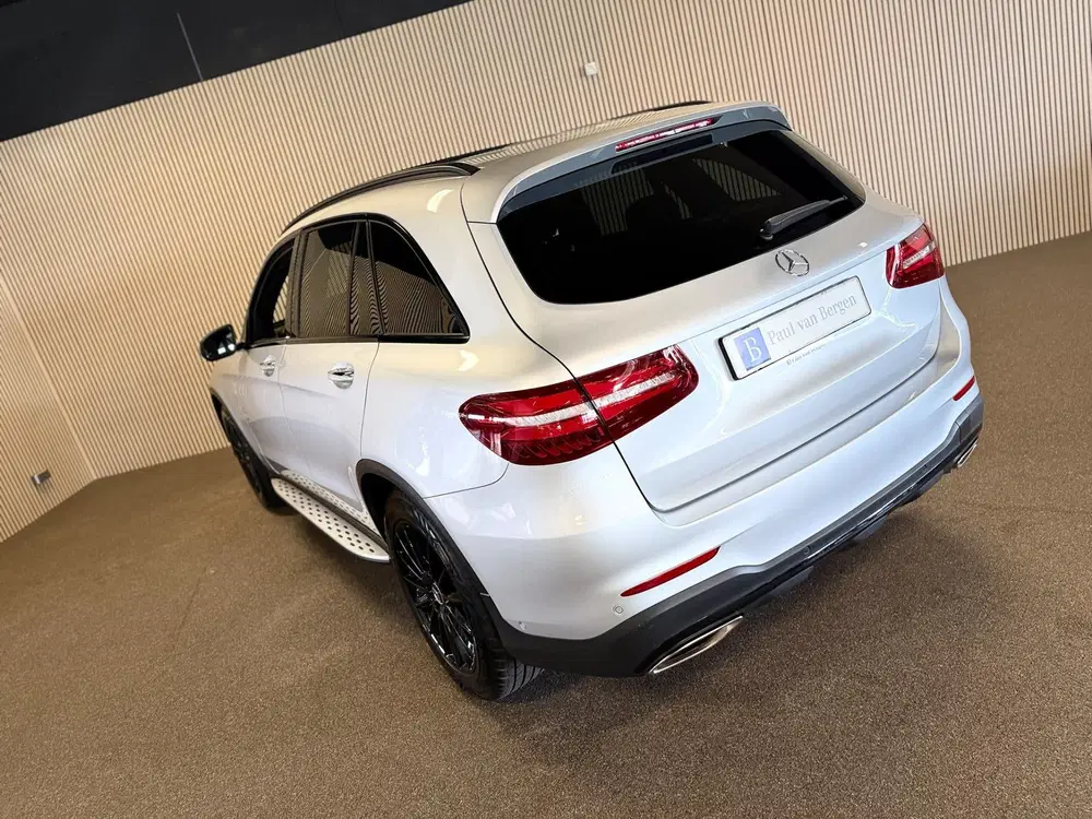 Mercedes-Benz GLC GLC 250 4-Matic AMG STYLING-PANORAMA-RIJ P uit 2019, foto 9