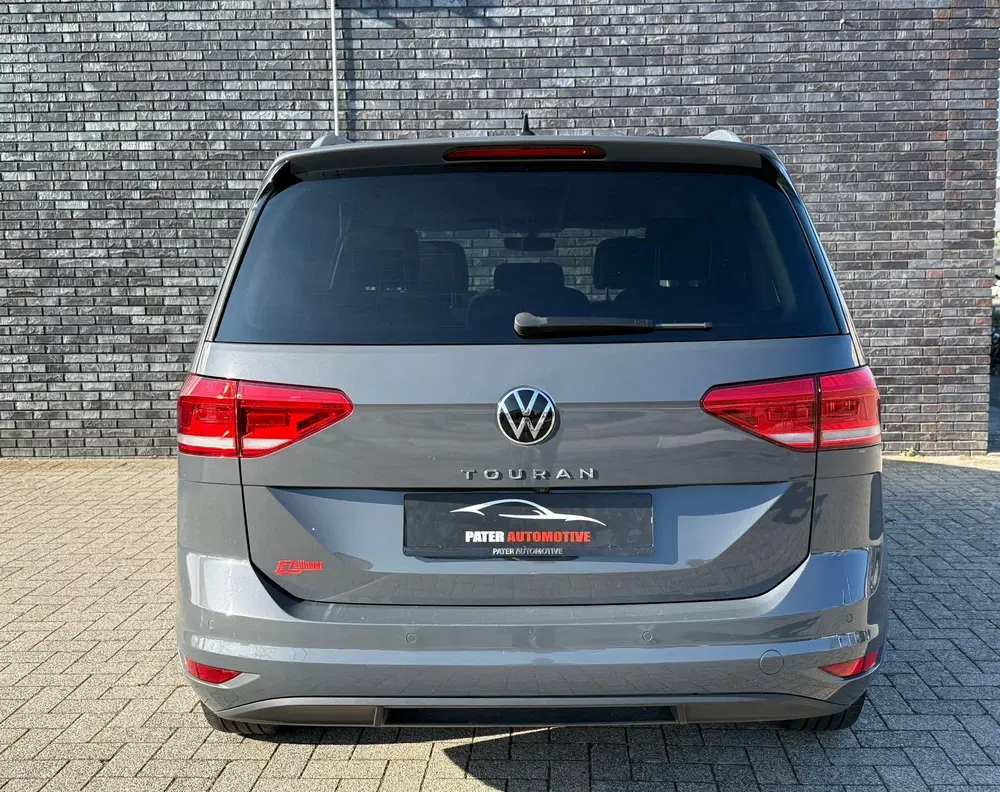 Volkswagen Touran 1.5 TSI Highline 7p DSG uit 2022, foto 12