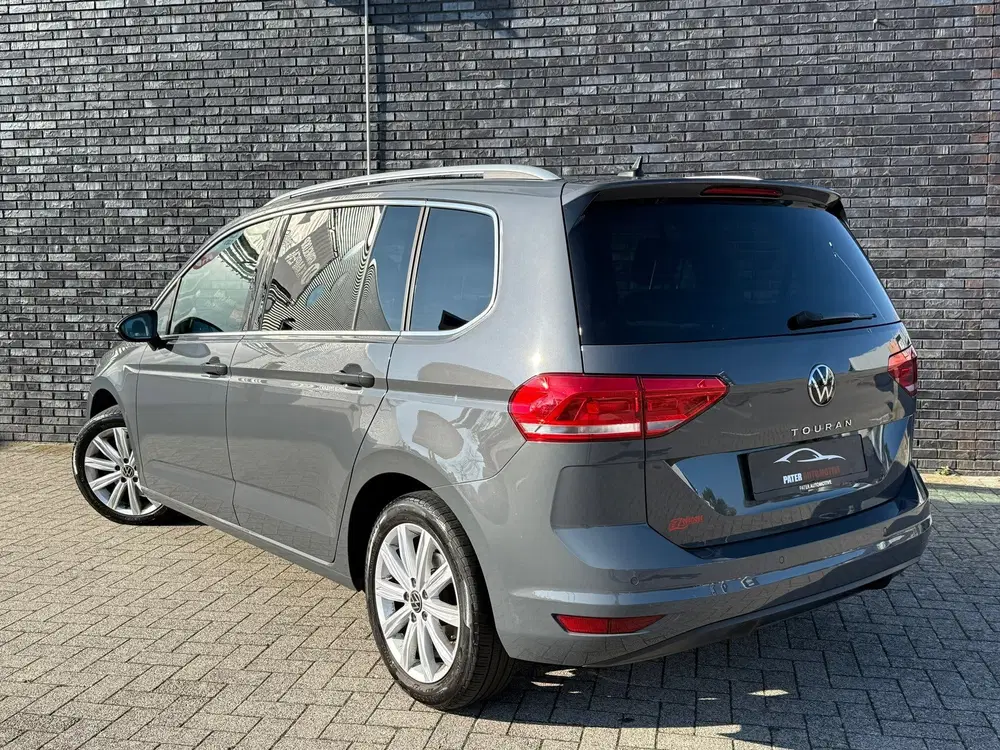 Volkswagen Touran 1.5 TSI Highline 7p DSG uit 2022, foto 13