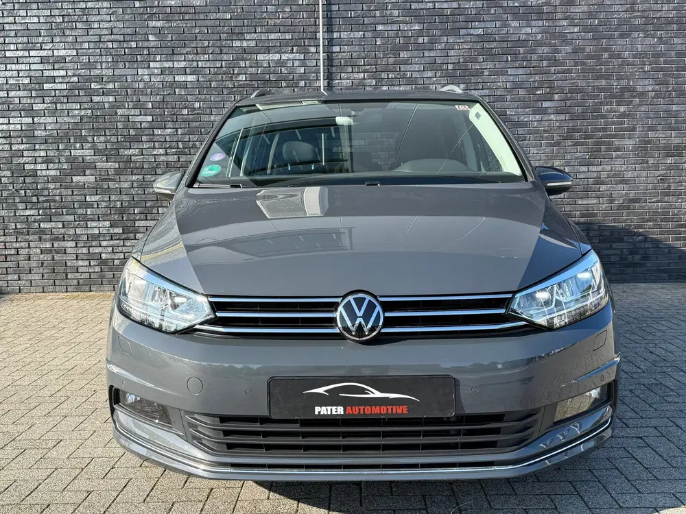 Volkswagen Touran 1.5 TSI Highline 7p DSG uit 2022, foto 8