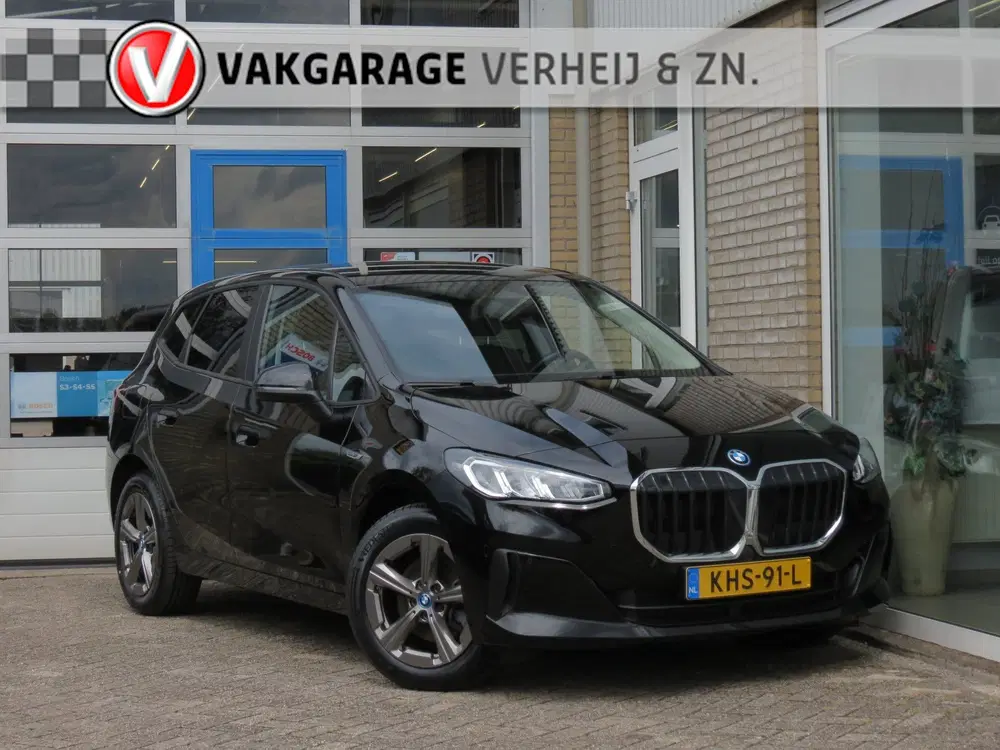 BMW 2-serie Active Tourer 225e xDrive Camera uit 2022
