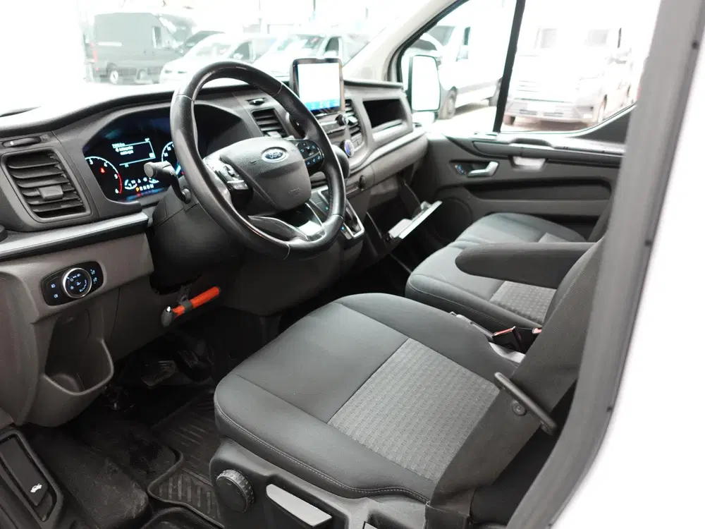 Ford Transit Custom L2H1 Trend Automaat Dubbele cabine Navig uit 2023, foto 14