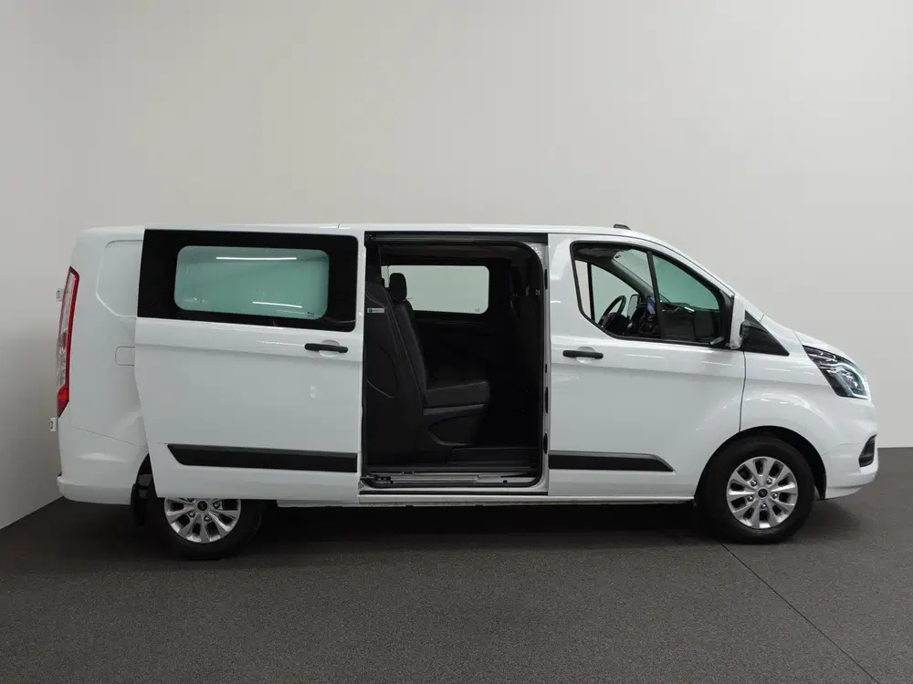 Ford Transit Custom L2H1 Trend Automaat Dubbele cabine Navig uit 2023, foto 8