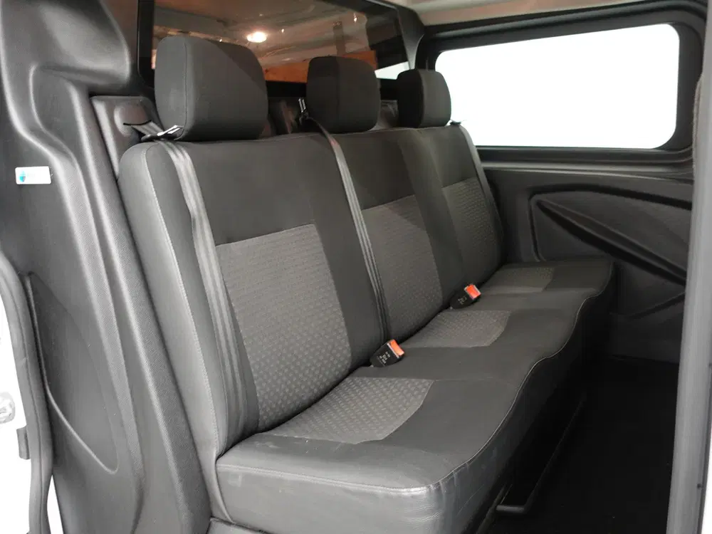 Ford Transit Custom L2H1 Trend Automaat Dubbele cabine Navig uit 2023, foto 9