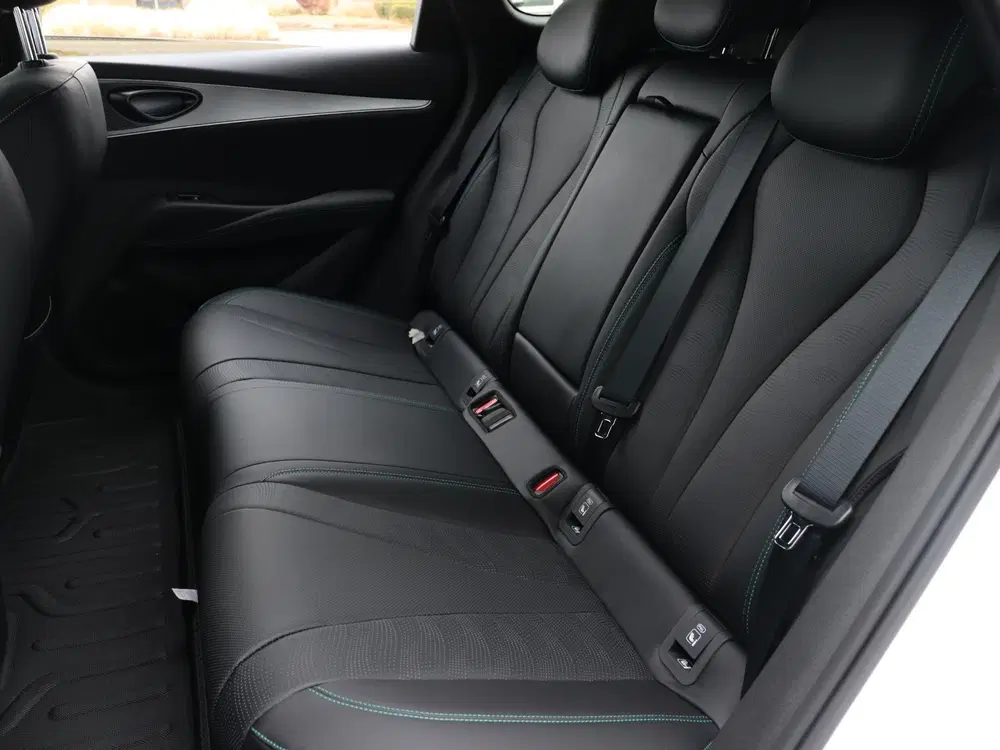 BYD Seal 6 1.5 DM-i Comfort uit 2026, foto 9