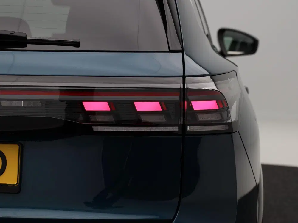 Volkswagen Tiguan 1.5 eHybrid R-Line uit 2026, foto 15