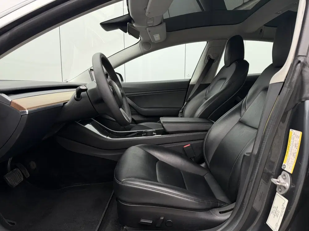 Tesla Model 3 Long Range AWD 75 kWh uit 2019, foto 11