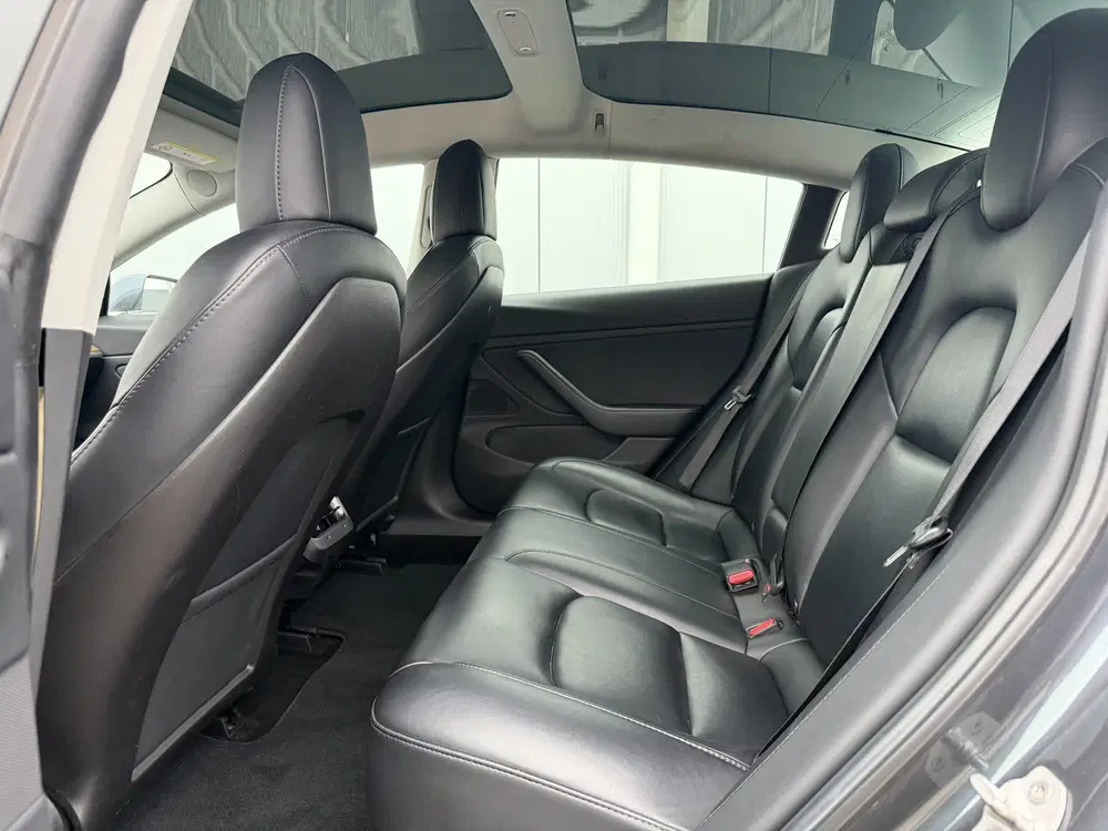 Tesla Model 3 Long Range AWD 75 kWh uit 2019, foto 13