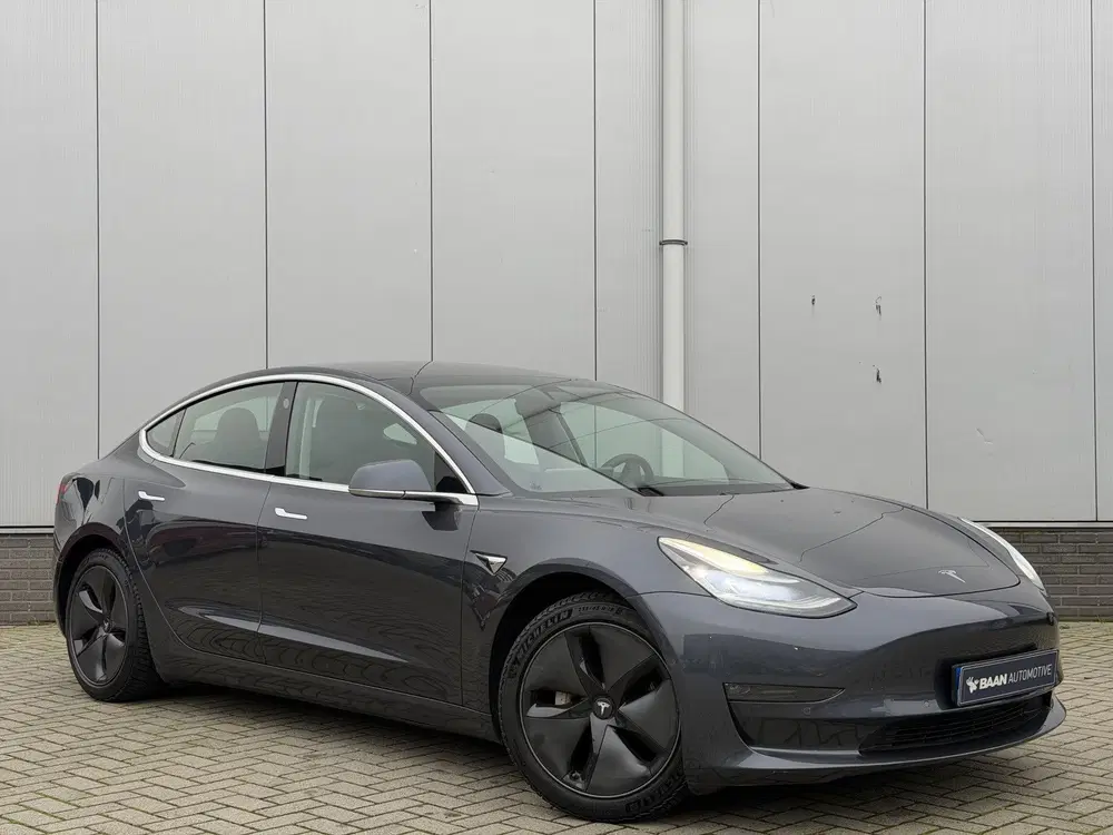 Tesla Model 3 Long Range AWD 75 kWh uit 2019, foto 2