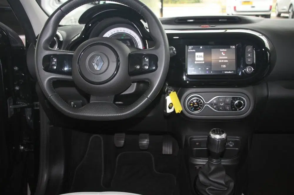 Renault Twingo 65PK-INTENS-33DKM-CARPLAY-CLIMA-CAMERA-PDC uit 2021, foto 9