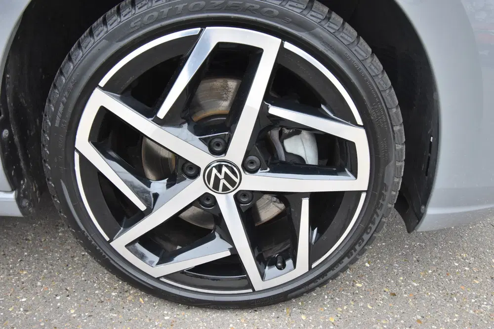 Volkswagen Golf 1.4 eHybrid Style uit 2022, foto 7