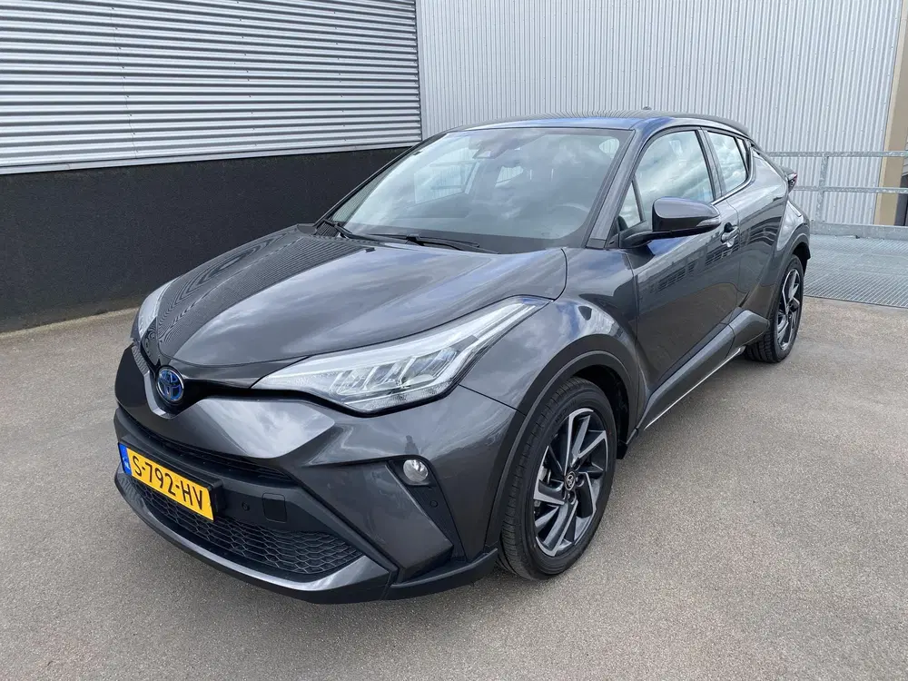 Toyota C-HR 2.0 Hybrid Dynamic NL-auto Navigatie uit 2023, foto 3