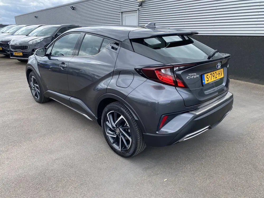 Toyota C-HR 2.0 Hybrid Dynamic NL-auto Navigatie uit 2023, foto 5