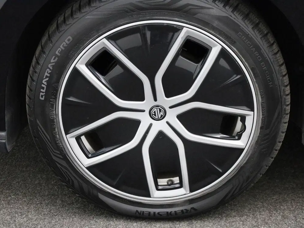 MG MG4 Long Range 64 kWh Luxury uit 2023, foto 14