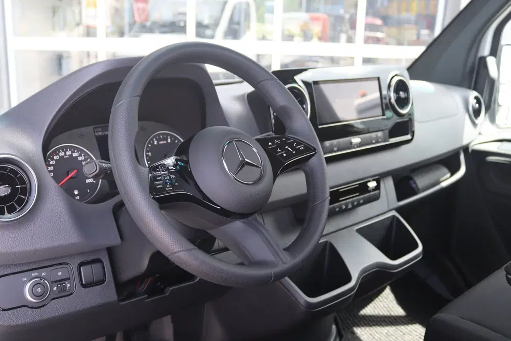 Mercedes-Benz Sprinter 317 CDI Aut. L2 Pro Open Laadbak uit 2024, foto 3