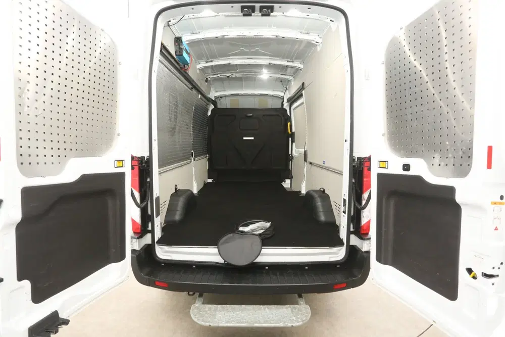 Ford Transit Elektrisch L3H3 68 kWh uit 2023, foto 3