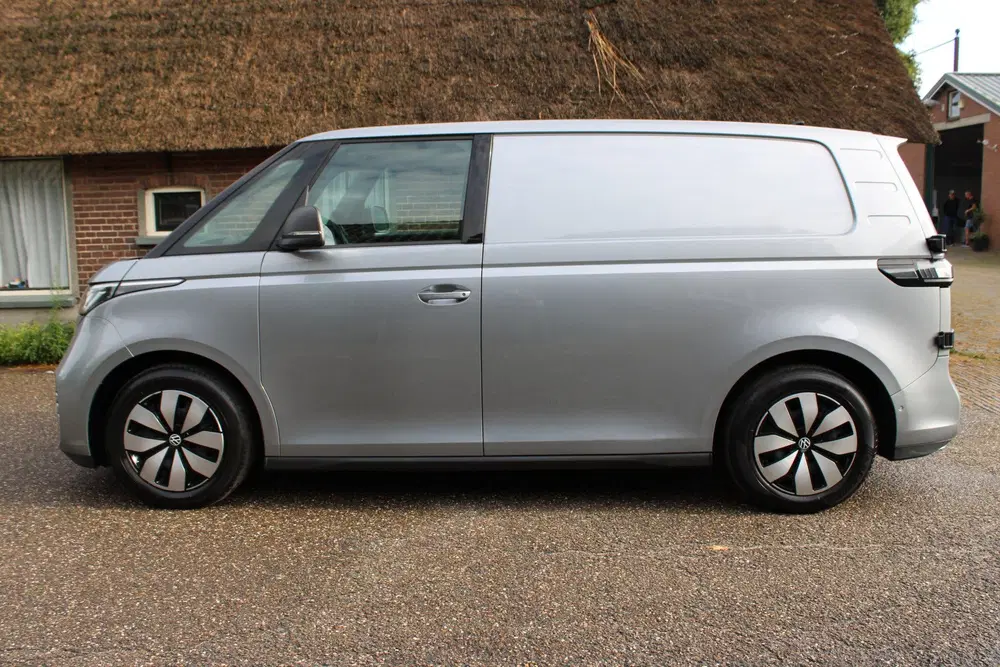 Volkswagen ID. Buzz ID. Buzz Cargo 77 kWh LED 150Kw SOh 95% AC uit 2024, foto 5