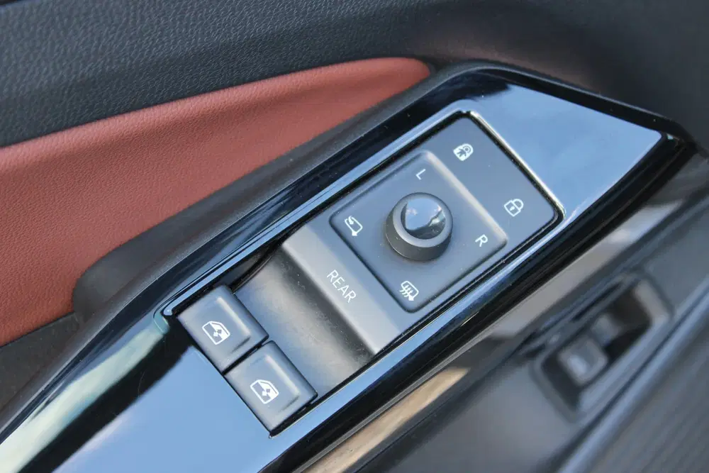 Volkswagen ID.5 Pro 77 kWh SOh 95% LED PANO NAVI TREKHAAK uit 2023, foto 14