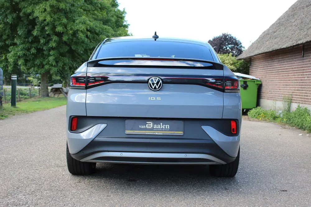 Volkswagen ID.5 Pro 77 kWh SOh 95% LED PANO NAVI TREKHAAK uit 2023, foto 6