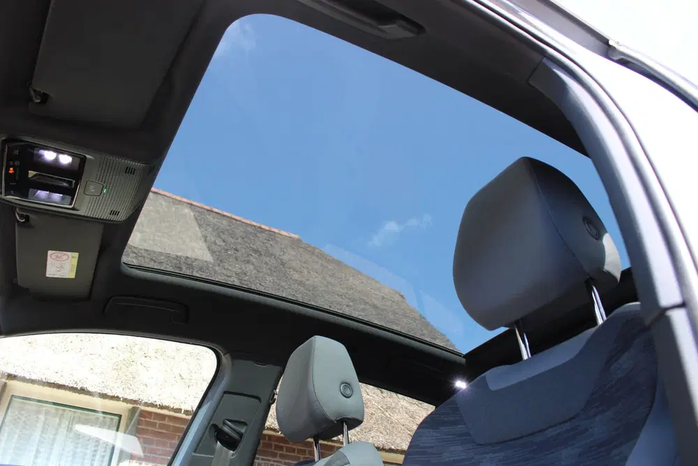 Volkswagen ID.5 Pro 77 kWh SOh 95% LED PANO NAVI TREKHAAK uit 2023, foto 7