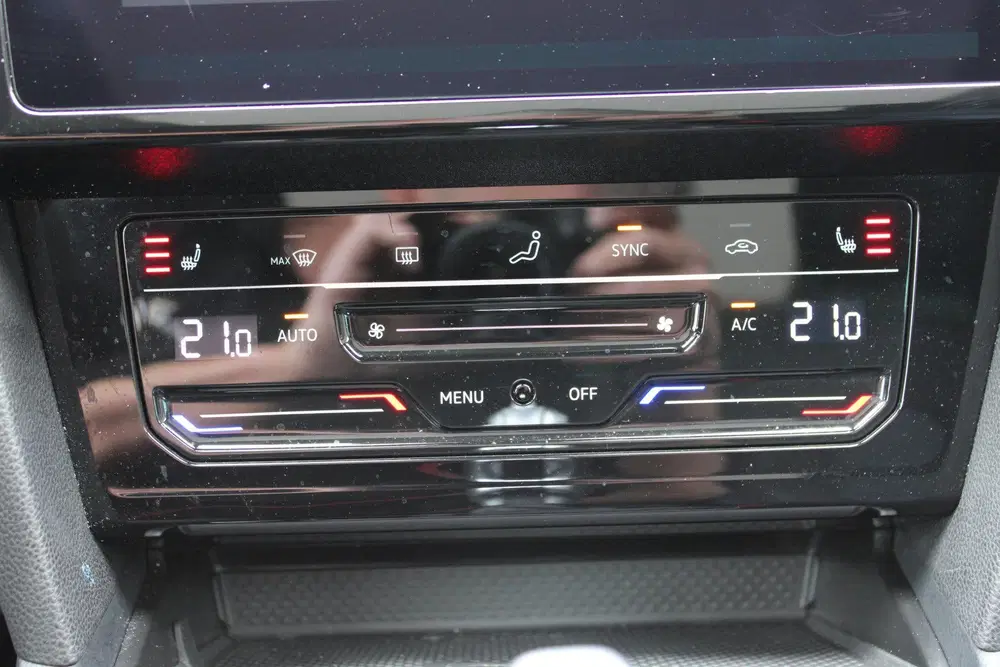 Volkswagen Passat 1.4 TSI PHEV GTE Business SOh 91 uit 2022, foto 10