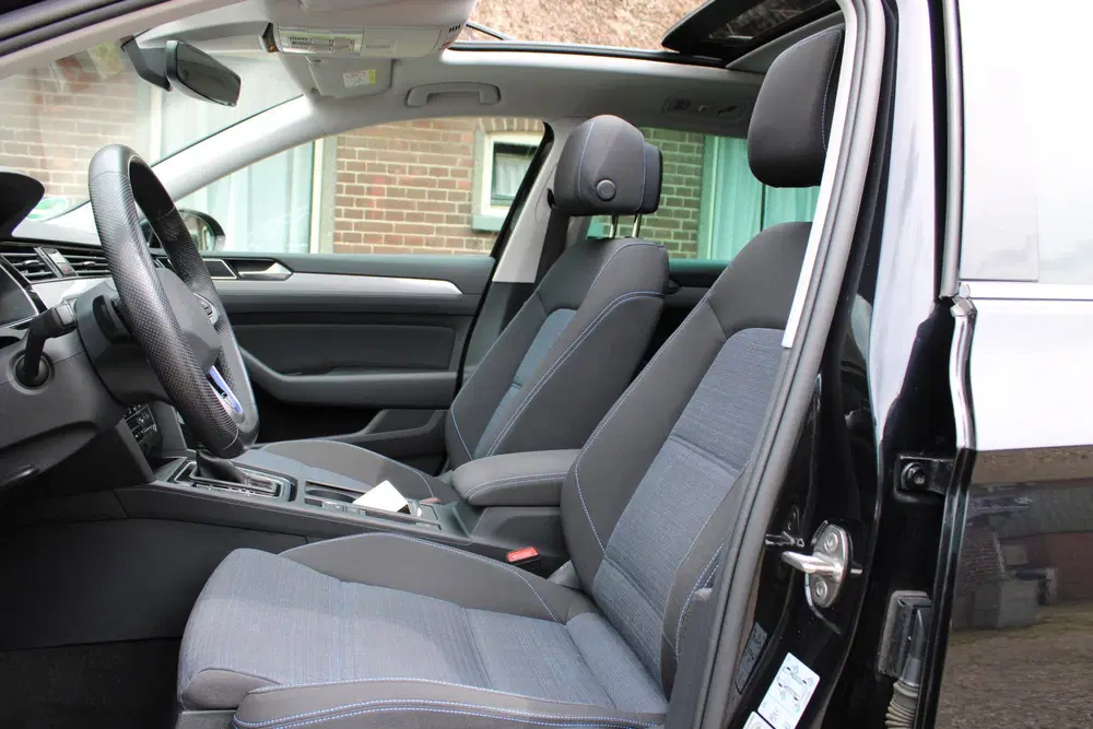 Volkswagen Passat 1.4 TSI PHEV GTE Business SOh 91 uit 2022, foto 14