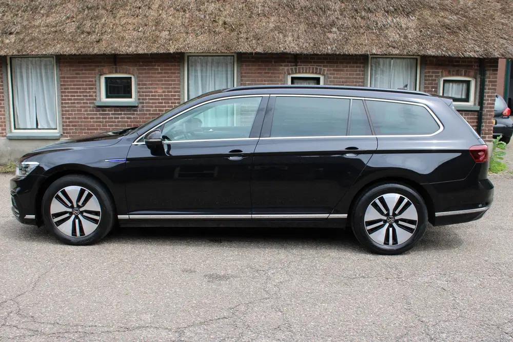Volkswagen Passat 1.4 TSI PHEV GTE Business SOh 91 uit 2022, foto 4