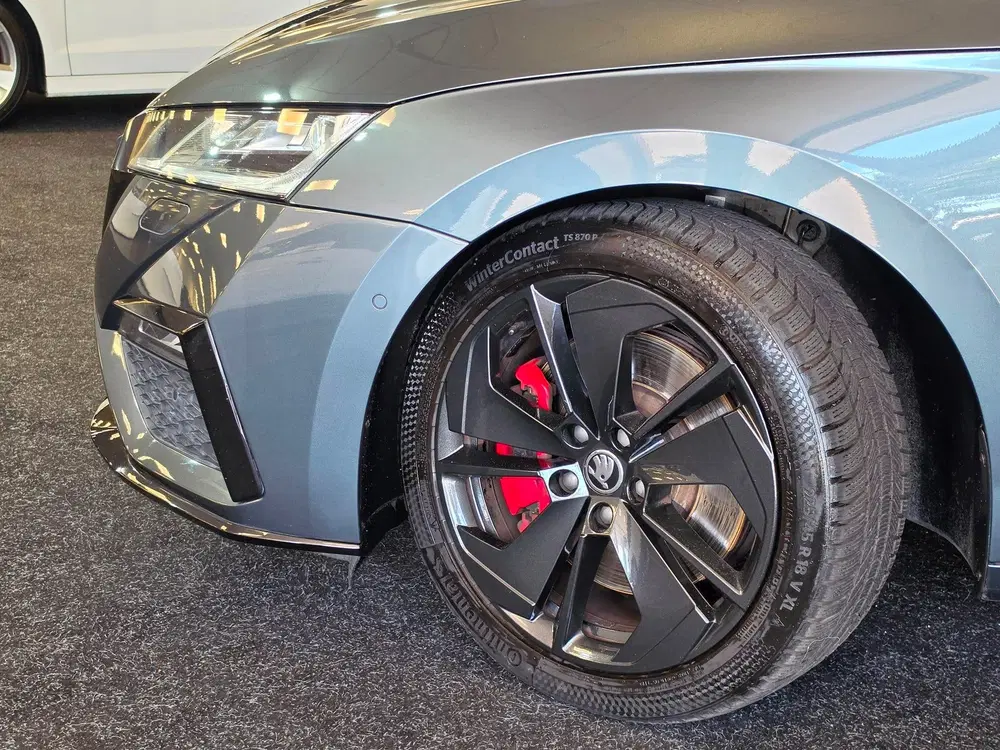 Skoda Octavia 2.0 TSI iV RS 245pk uit 2021, foto 10