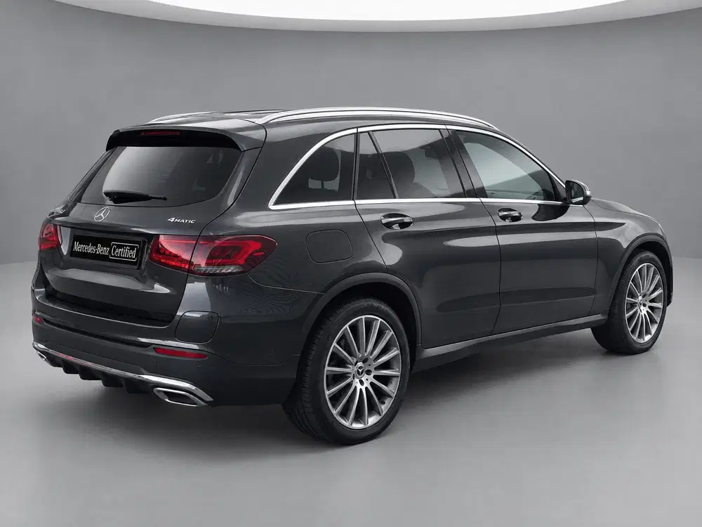 Mercedes-Benz GLC 300e 4MATIC Business Solution AMG uit 2022, foto 2
