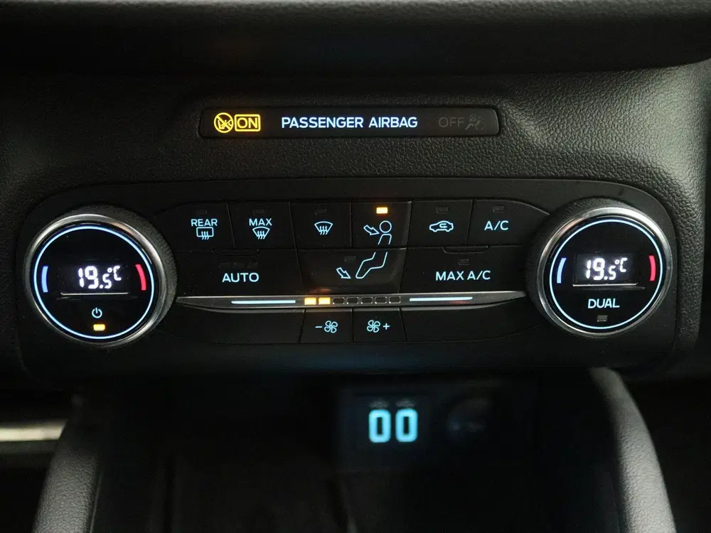 Ford Kuga 2.5 PHEV ST-Line X uit 2021, foto 11