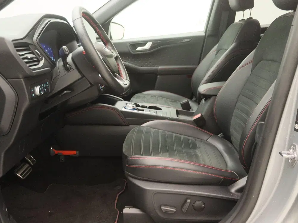 Ford Kuga 2.5 PHEV ST-Line X uit 2021, foto 13