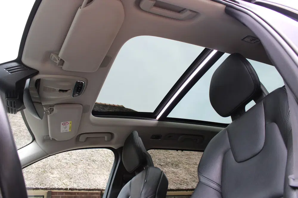 Volvo XC90 2.0 T8 Recharge AWD Inscription SOh 92.1% uit 2021, foto 9