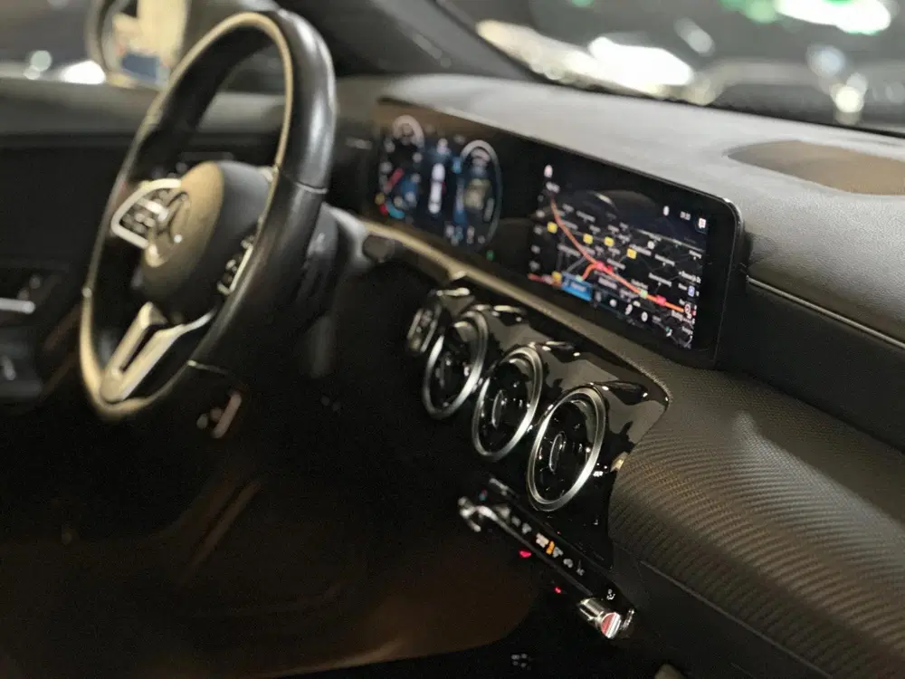 Mercedes-Benz CLA 180 Business Solution uit 2020, foto 12
